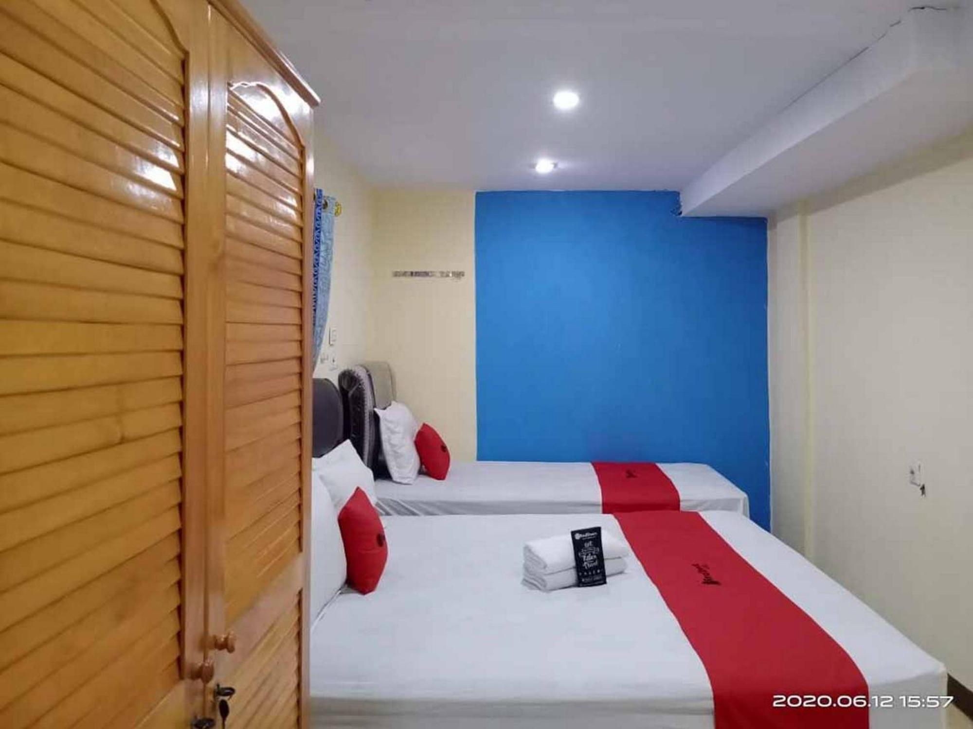 מלון Reddoorz At Jalan Japaris מדאן מראה חיצוני תמונה